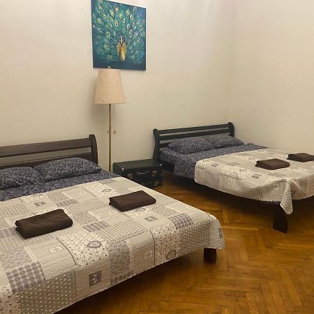 Apartments White House 리비프 외부 사진