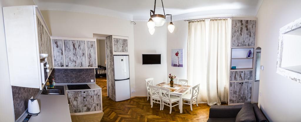 Apartments White House 리비프 객실 사진