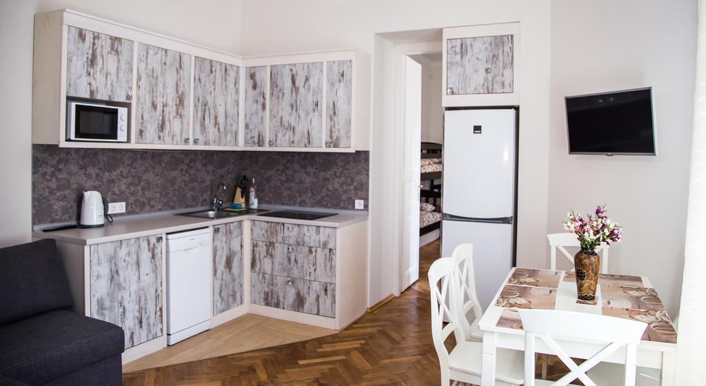 Apartments White House 리비프 객실 사진
